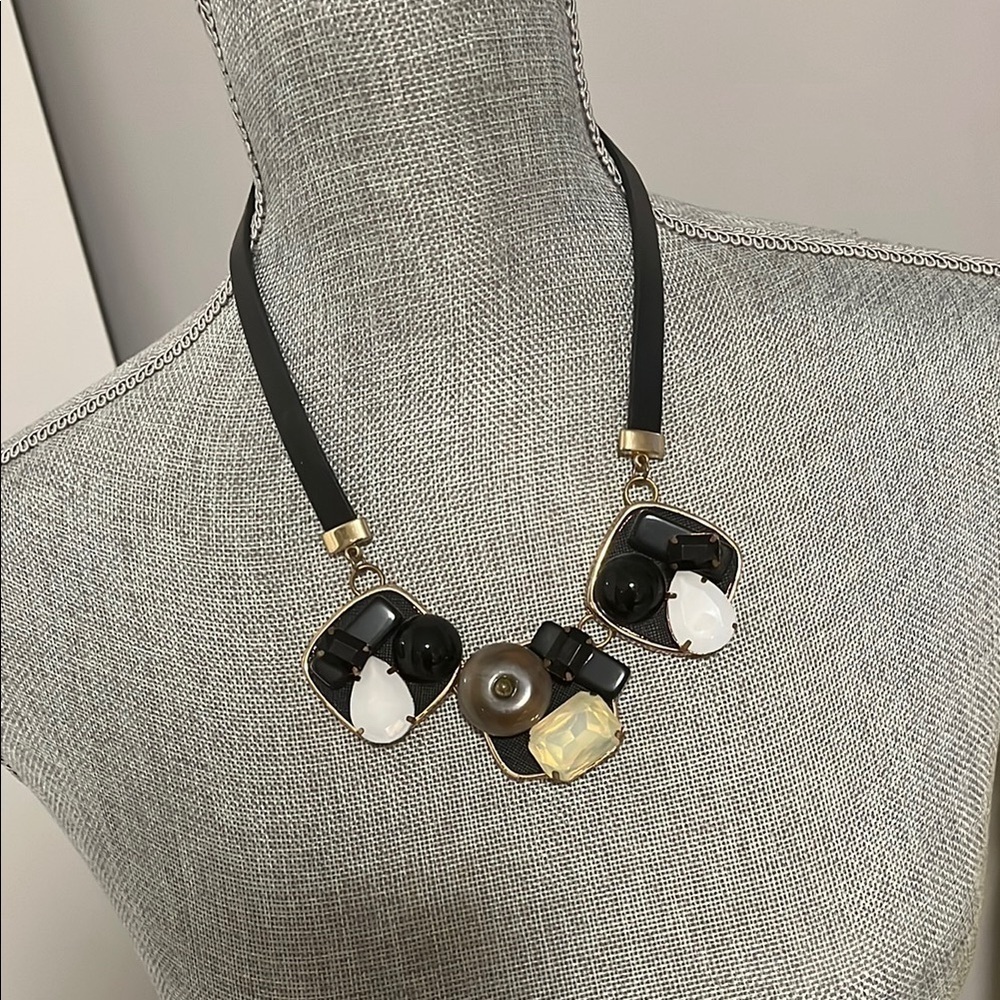 NWOT Leather Gold Accent Chunky Black White Brown Statement Necklace